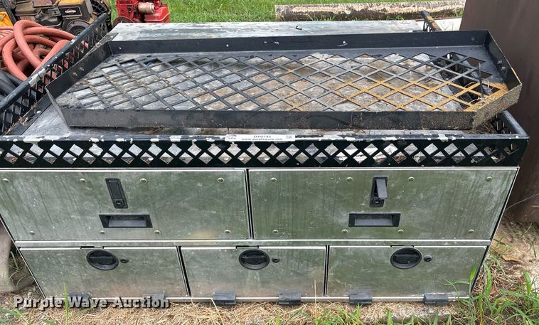 image for item DY0745 (2) desks