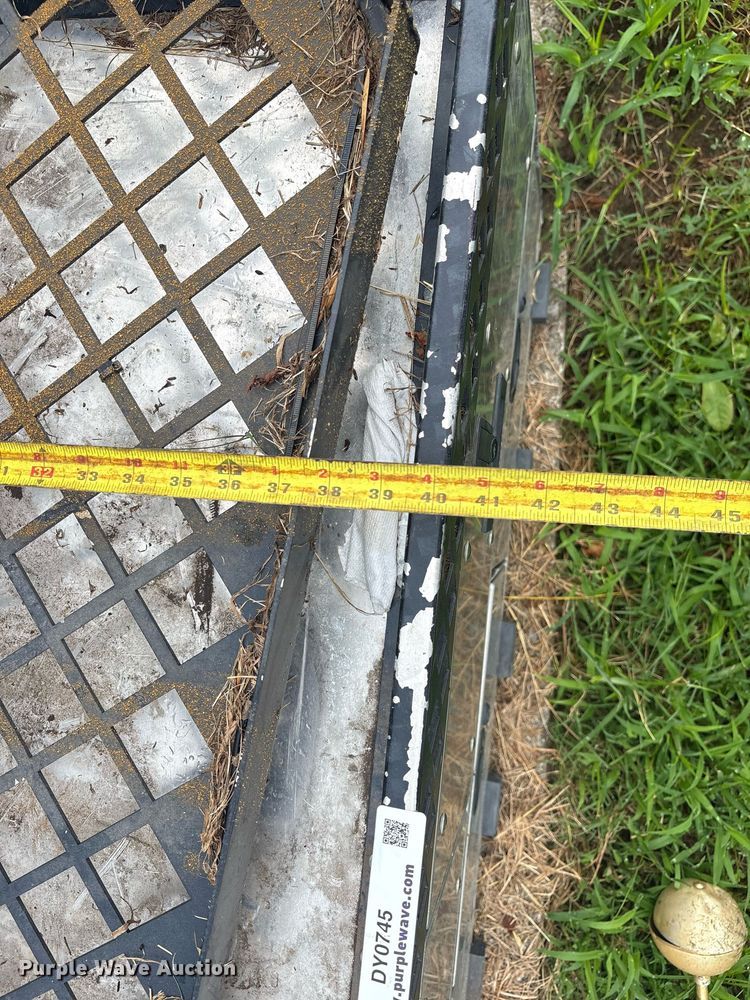 image for item DY0745 (2) desks