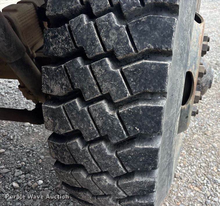 image for item DY0747 1985 AM General M923 flatbed truck