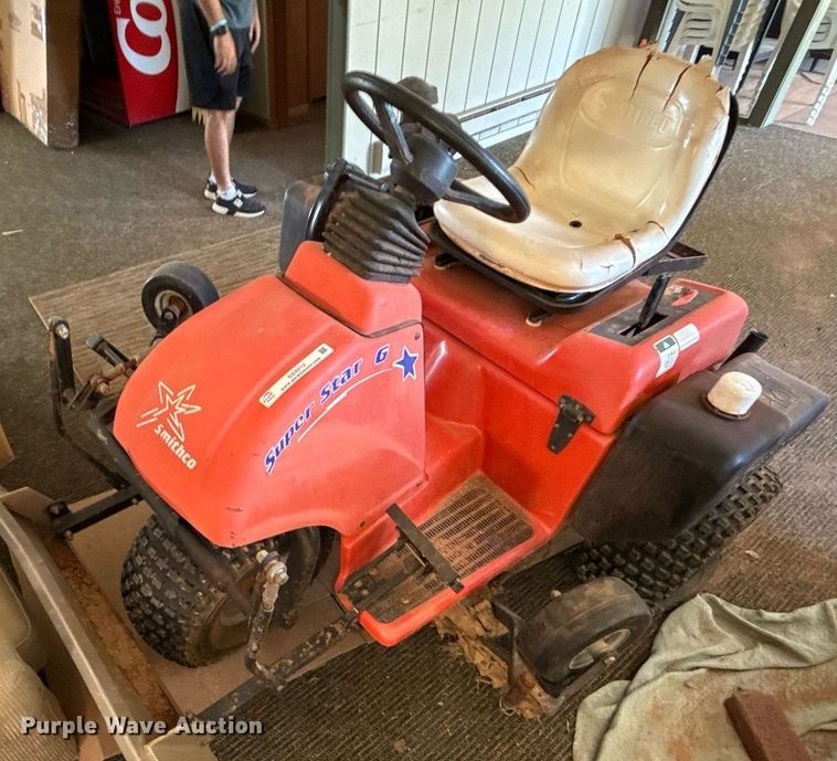 image for item DZ4212 Smithco Super Star 6 bunker rake