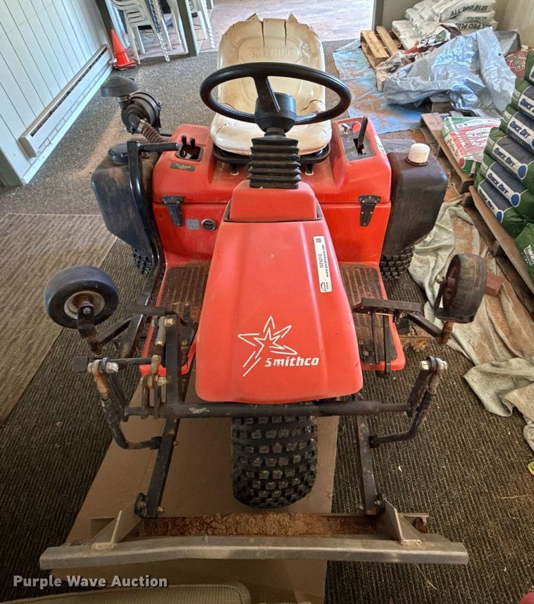 image for item DZ4212 Smithco Super Star 6 bunker rake