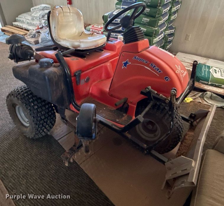 image for item DZ4212 Smithco Super Star 6 bunker rake