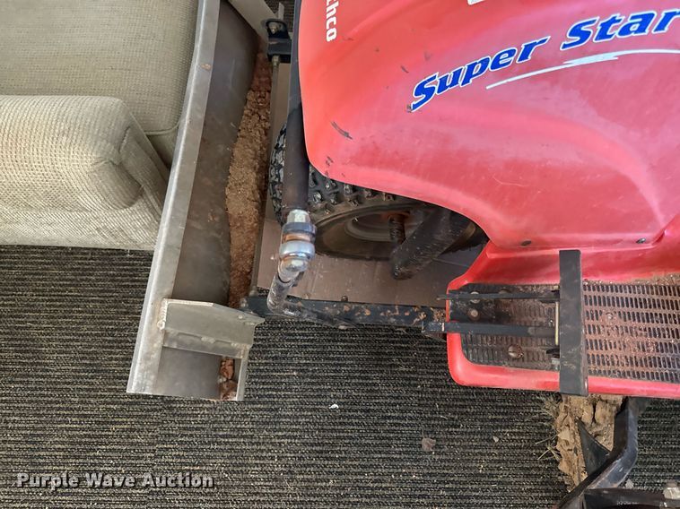 image for item DZ4212 Smithco Super Star 6 bunker rake