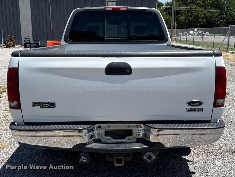 image for item DZ8664 2001 Ford F150 SuperCab pickup truck