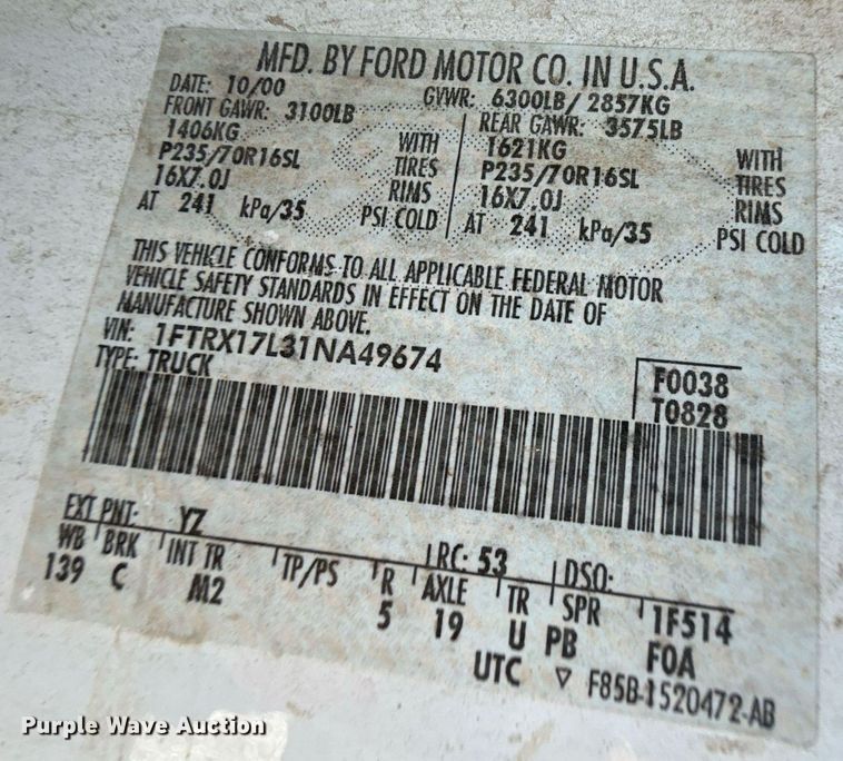 image for item DZ8664 2001 Ford F150 SuperCab pickup truck