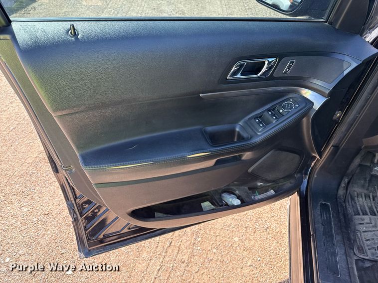 image for item DZ8665 2018 Ford Explorer Police Interceptor SUV