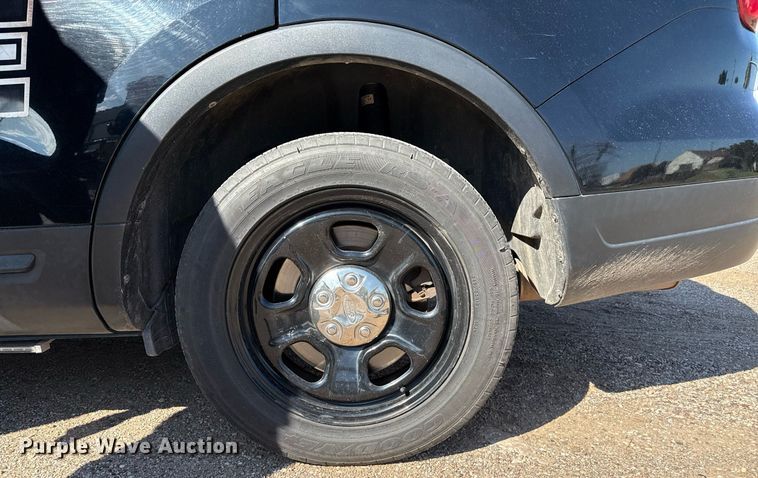 image for item DZ8665 2018 Ford Explorer Police Interceptor SUV