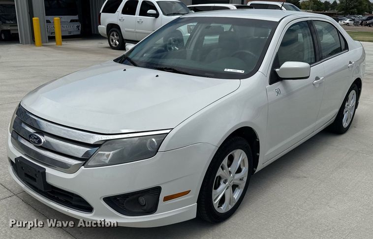 image for item DZ8668 2012 Ford Fusion SE  