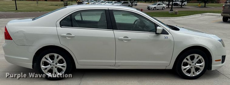 image for item DZ8668 2012 Ford Fusion SE  