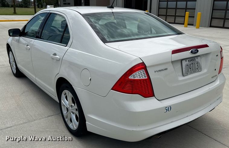 image for item DZ8668 2012 Ford Fusion SE  