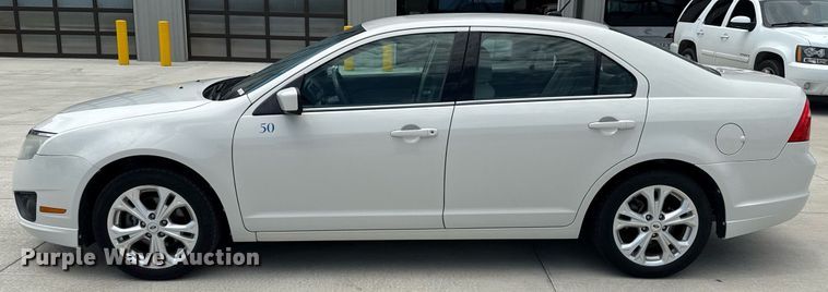 image for item DZ8668 2012 Ford Fusion SE  