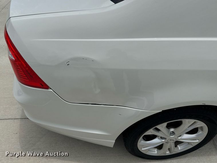 image for item DZ8668 2012 Ford Fusion SE  