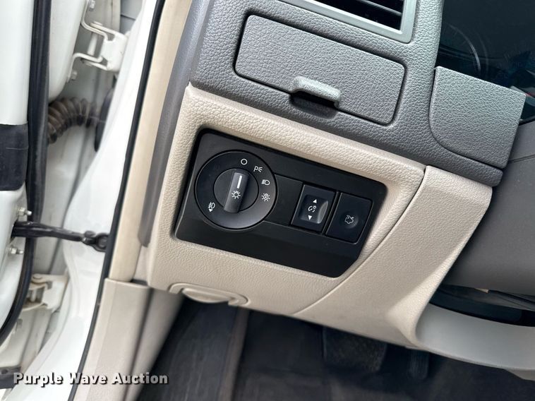 image for item DZ8668 2012 Ford Fusion SE  