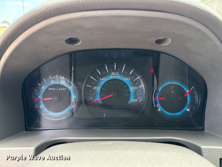 image for item DZ8669 2012 Ford Fusion SE 