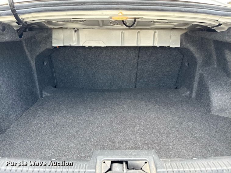 image for item DZ8669 2012 Ford Fusion SE 