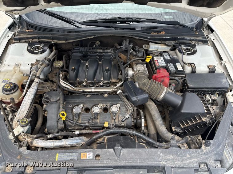 image for item DZ8669 2012 Ford Fusion SE 