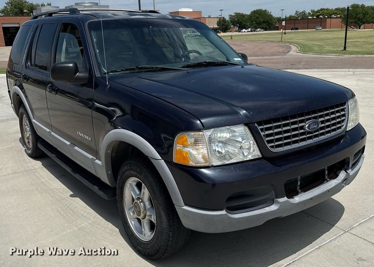 image for item DZ8672 2002 Ford Explorer XLT SUV