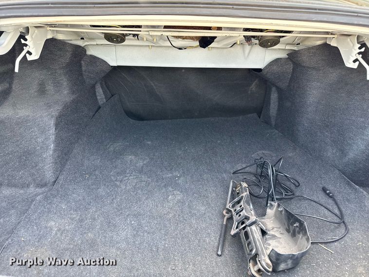 image for item DZ8673 2003 Ford Taurus SE  