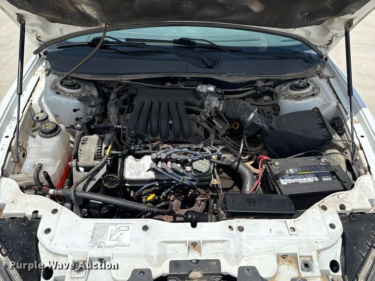 image for item DZ8673 2003 Ford Taurus SE  