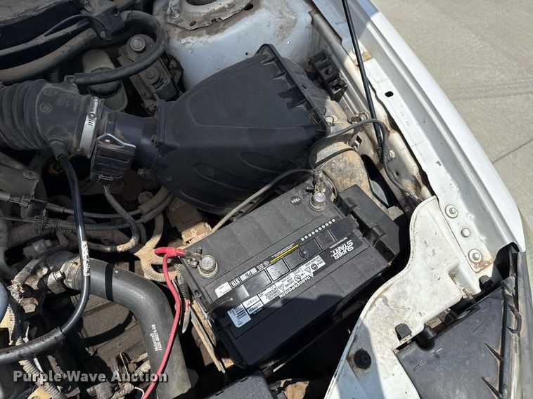 image for item DZ8673 2003 Ford Taurus SE  