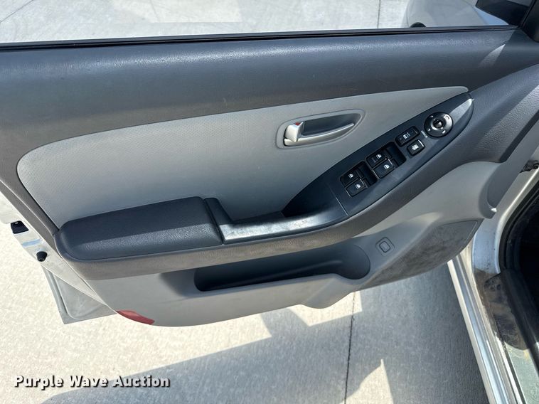 image for item DZ8674 2008 Hyundai Elantra SE 