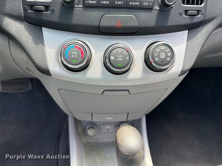 image for item DZ8674 2008 Hyundai Elantra SE 