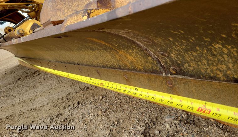 image for item EA2448 1996 Caterpillar 140H motor grader