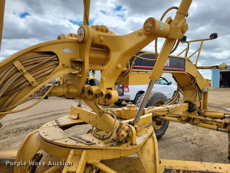 image for item EA2448 1996 Caterpillar 140H motor grader