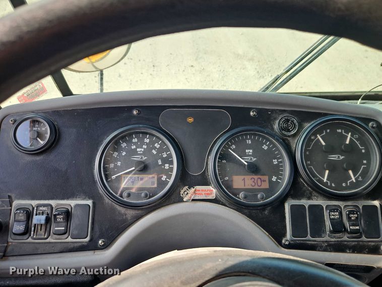 image for item EB8160 2013 Blue Bird All American  school bus