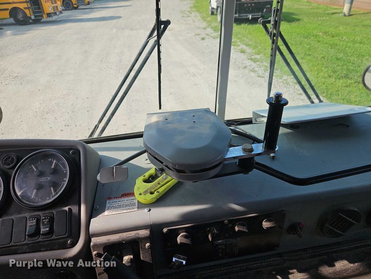 image for item EB8160 2013 Blue Bird All American  school bus