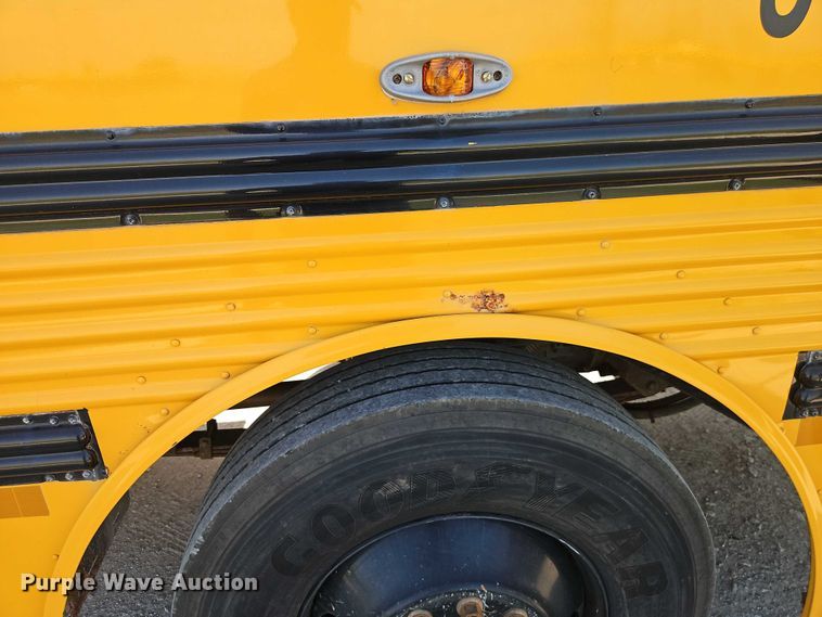 image for item EB8161 2003 Thomas Built MVP school bus