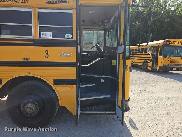 image for item EB8161 2003 Thomas Built MVP school bus