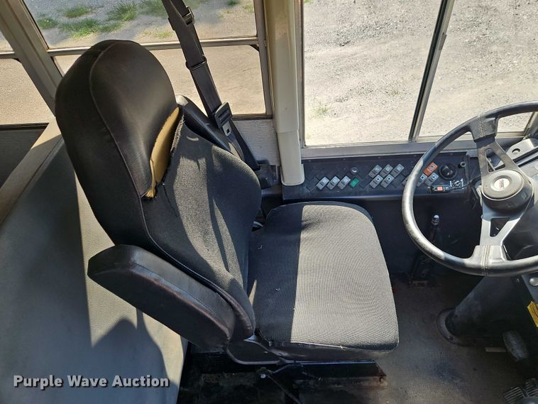 image for item EB8161 2003 Thomas Built MVP school bus