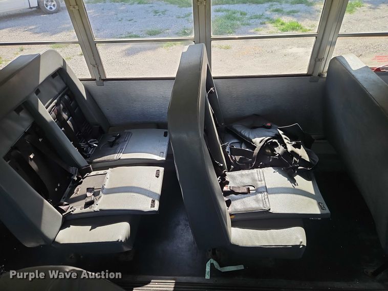 image for item EB8161 2003 Thomas Built MVP school bus