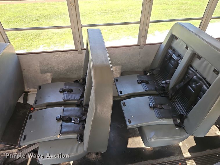 image for item EB8161 2003 Thomas Built MVP school bus