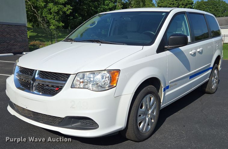 image for item EC4322 2017 Dodge Grand Caravan handicap accessible van