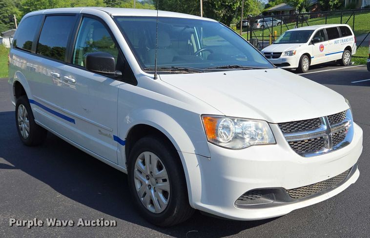 image for item EC4322 2017 Dodge Grand Caravan handicap accessible van