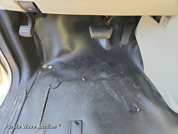 image for item EC4322 2017 Dodge Grand Caravan handicap accessible van