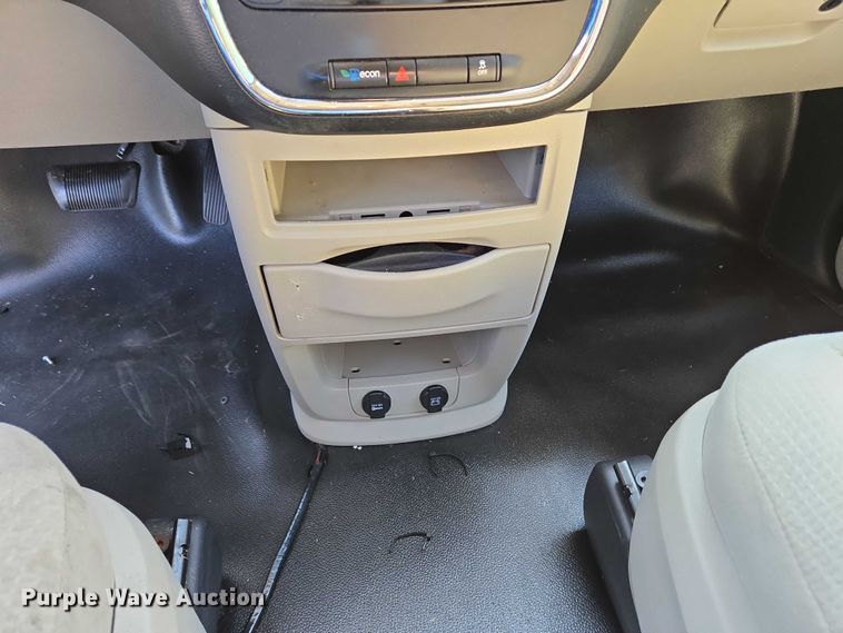 image for item EC4322 2017 Dodge Grand Caravan handicap accessible van