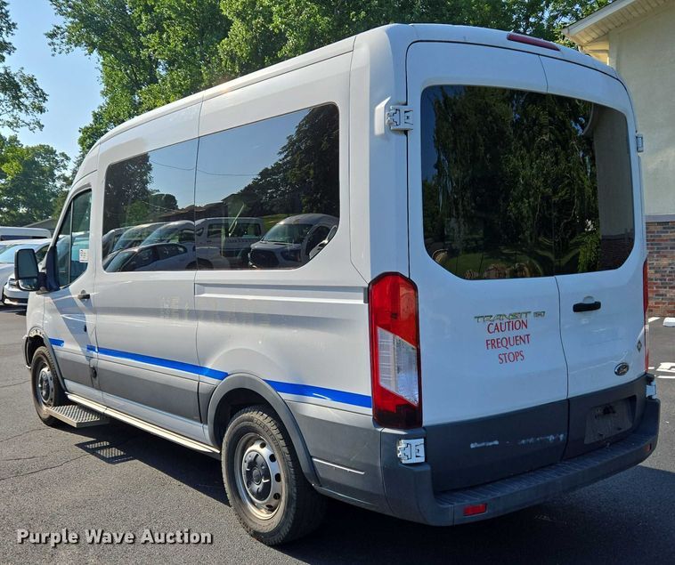 image for item EC4323 2015 Ford Transit 150 van
