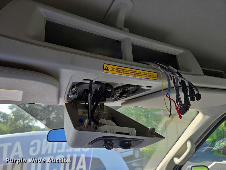 image for item EC4323 2015 Ford Transit 150 van