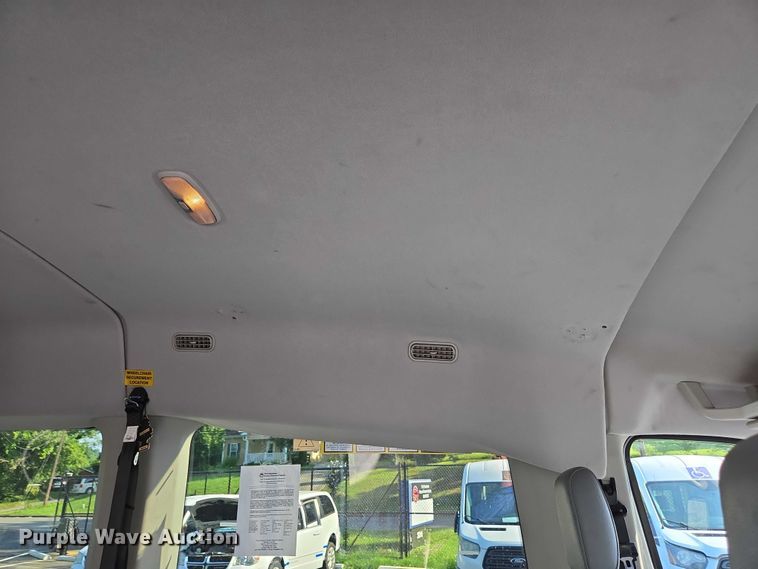 image for item EC4323 2015 Ford Transit 150 van