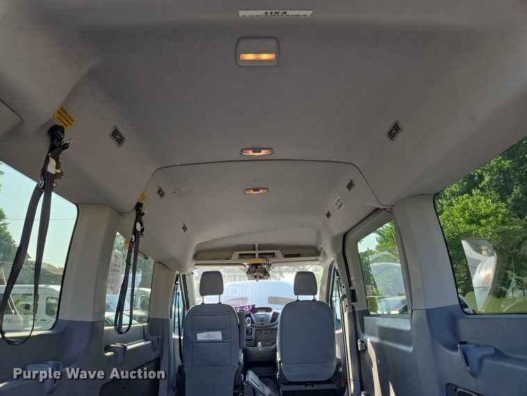 image for item EC4323 2015 Ford Transit 150 van