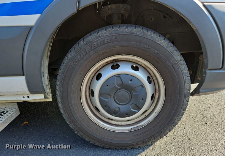 image for item EC4323 2015 Ford Transit 150 van