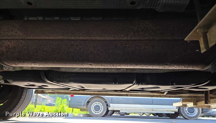 image for item EC4324 2017 Ford Transit 150 van