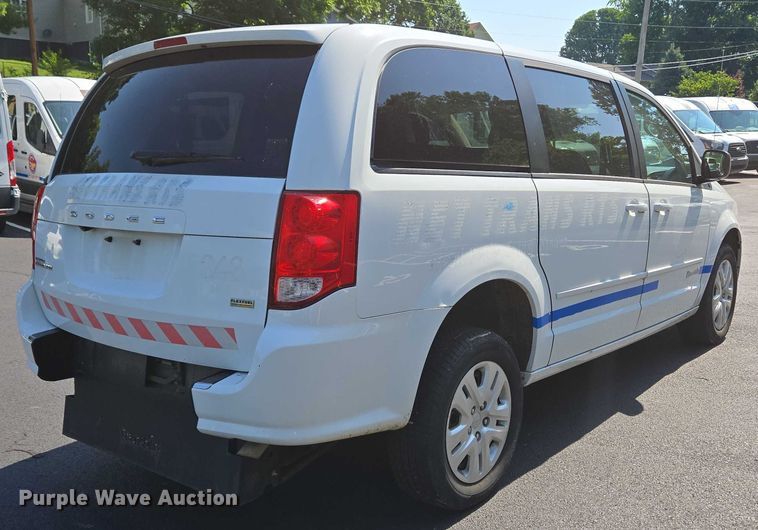 image for item EC4326 2017 Dodge Grand Caravan handicap accessible van