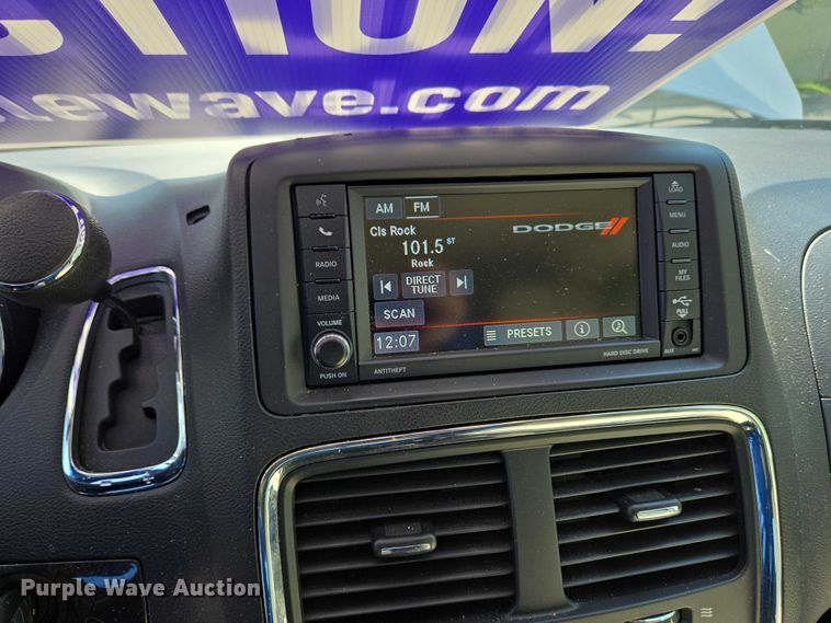 image for item EC4326 2017 Dodge Grand Caravan handicap accessible van