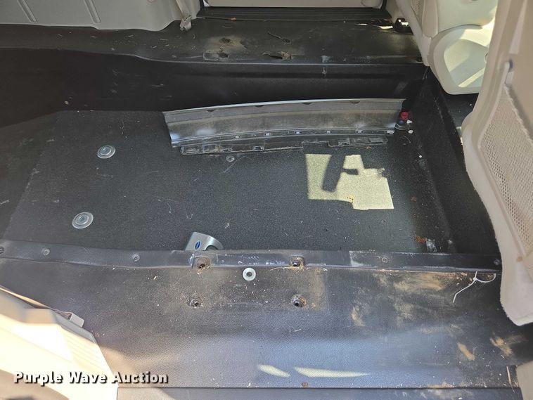 image for item EC4326 2017 Dodge Grand Caravan handicap accessible van