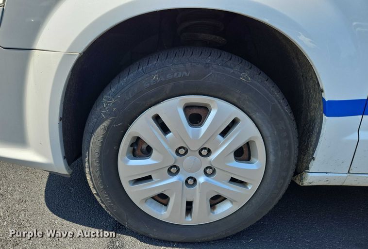 image for item EC4326 2017 Dodge Grand Caravan handicap accessible van