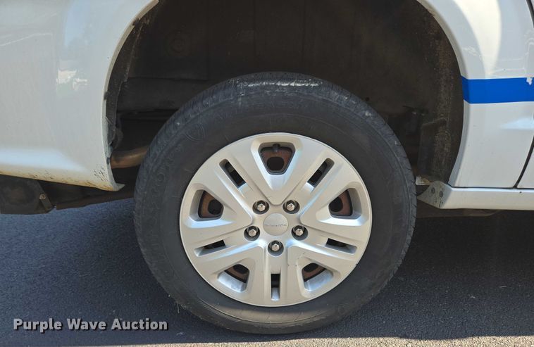 image for item EC4326 2017 Dodge Grand Caravan handicap accessible van